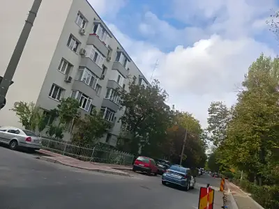 Vedere strada bloc apartament vanzare Sector 3 Bucuresti